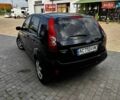 Черный Форд Фиеста, объемом двигателя 1.3 л и пробегом 251 тыс. км за 3800 $, фото 6 на Automoto.ua