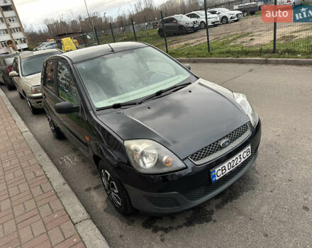 Черный Форд Фиеста, объемом двигателя 1.4 л и пробегом 145 тыс. км за 4000 $, фото 3 на Automoto.ua