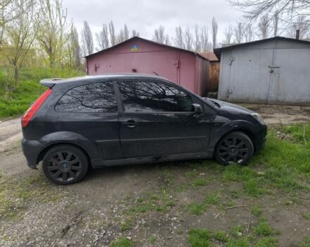 Форд Фиеста 2007 в Никополе на Automoto.ua Черный Форд Фиеста, объемом двигателя 2 л и пробегом 149 тыс. км за 4750 $, фото 3 на Automoto.ua