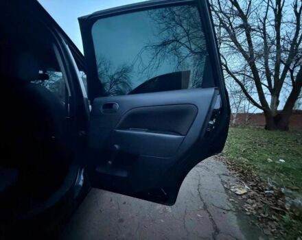 Чорний Форд Фієста, об'ємом двигуна 1.2 л та пробігом 246 тис. км за 4300 $, фото 10 на Automoto.ua