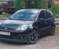 Черный Форд Фиеста, объемом двигателя 1.4 л и пробегом 127 тыс. км за 4400 $, фото 1 на Automoto.ua