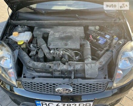 Черный Форд Фиеста, объемом двигателя 1.39 л и пробегом 238 тыс. км за 5500 $, фото 28 на Automoto.ua