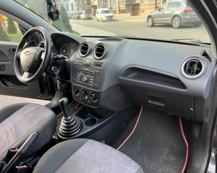 Чорний Форд Фієста, об'ємом двигуна 1.4 л та пробігом 210 тис. км за 4200 $, фото 19 на Automoto.ua