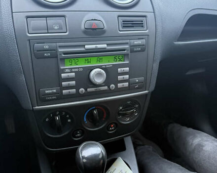 Черный Форд Фиеста, объемом двигателя 1.25 л и пробегом 116 тыс. км за 3800 $, фото 14 на Automoto.ua