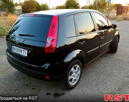 Чорний Форд Фієста, об'ємом двигуна 1.4 л та пробігом 0 тис. км за 4000 $, фото 5 на Automoto.ua