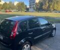 Черный Форд Фиеста, объемом двигателя 1.4 л и пробегом 147 тыс. км за 4300 $, фото 1 на Automoto.ua