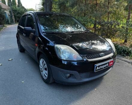 Черный Форд Фиеста, объемом двигателя 1.4 л и пробегом 137 тыс. км за 3440 $, фото 2 на Automoto.ua