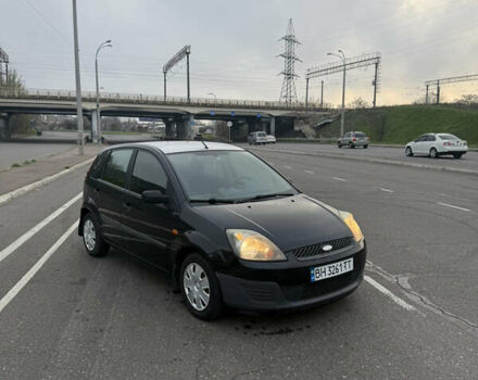 Черный Форд Фиеста, объемом двигателя 1.25 л и пробегом 116 тыс. км за 3800 $, фото 1 на Automoto.ua