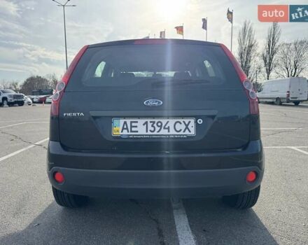 Черный Форд Фиеста, объемом двигателя 1.4 л и пробегом 117 тыс. км за 4500 $, фото 3 на Automoto.ua