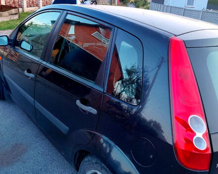 Черный Форд Фиеста, объемом двигателя 1.4 л и пробегом 0 тыс. км за 4750 $, фото 2 на Automoto.ua