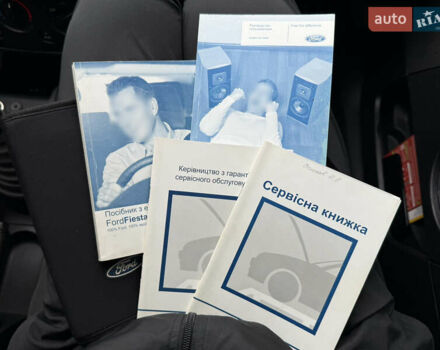 Черный Форд Фиеста, объемом двигателя 1.39 л и пробегом 112 тыс. км за 5899 $, фото 24 на Automoto.ua