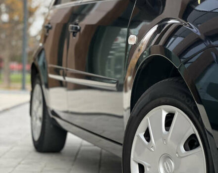 Черный Форд Фиеста, объемом двигателя 1.4 л и пробегом 184 тыс. км за 4750 $, фото 6 на Automoto.ua