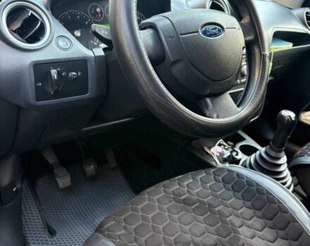 Черный Форд Фиеста, объемом двигателя 1.2 л и пробегом 193 тыс. км за 4873 $, фото 3 на Automoto.ua