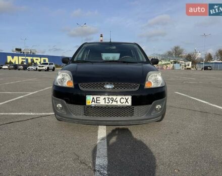 Черный Форд Фиеста, объемом двигателя 1.4 л и пробегом 117 тыс. км за 4500 $, фото 8 на Automoto.ua