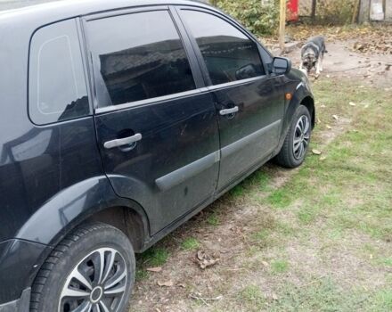 Форд Фієста 2008 у Синельниковом на Automoto.ua Чорний Форд Фієста, об'ємом двигуна 1.2 л та пробігом 225 тис. км за 4300 $, фото 3 на Automoto.ua