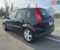 Черный Форд Фиеста, объемом двигателя 1.4 л и пробегом 117 тыс. км за 4500 $, фото 2 на Automoto.ua