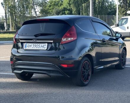 Черный Форд Фиеста, объемом двигателя 1.4 л и пробегом 148 тыс. км за 4200 $, фото 1 на Automoto.ua