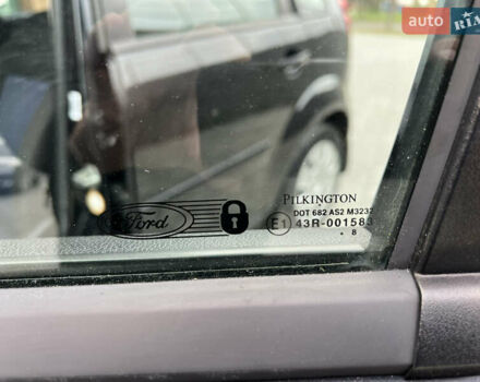 Черный Форд Фиеста, объемом двигателя 1.4 л и пробегом 184 тыс. км за 4750 $, фото 65 на Automoto.ua