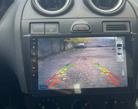 Черный Форд Фиеста, объемом двигателя 1.24 л и пробегом 159 тыс. км за 5500 $, фото 13 на Automoto.ua