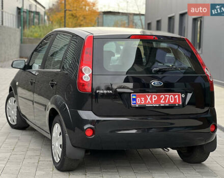 Черный Форд Фиеста, объемом двигателя 1.4 л и пробегом 184 тыс. км за 4750 $, фото 8 на Automoto.ua