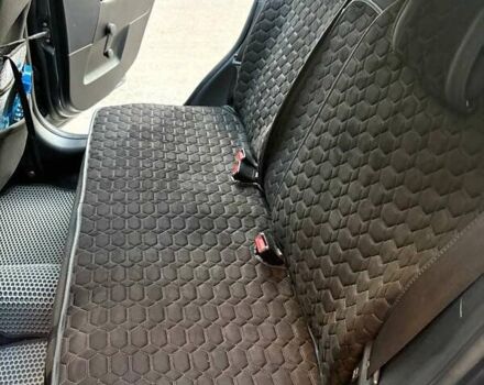 Черный Форд Фиеста, объемом двигателя 1.24 л и пробегом 194 тыс. км за 4200 $, фото 4 на Automoto.ua