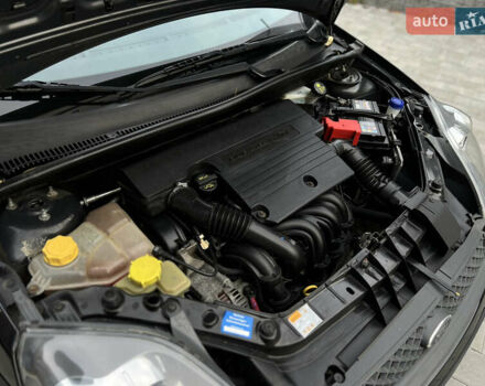 Черный Форд Фиеста, объемом двигателя 1.4 л и пробегом 184 тыс. км за 4750 $, фото 68 на Automoto.ua