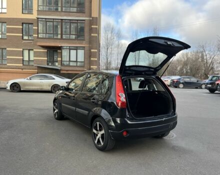 Чорний Форд Фієста, об'ємом двигуна 1.4 л та пробігом 210 тис. км за 4200 $, фото 9 на Automoto.ua