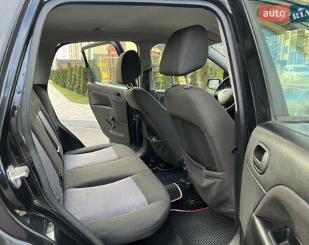 Черный Форд Фиеста, объемом двигателя 1.4 л и пробегом 210 тыс. км за 4200 $, фото 18 на Automoto.ua