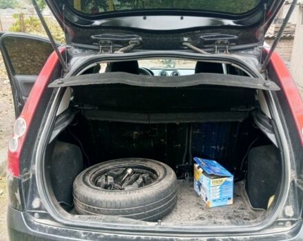 Форд Фієста 2008 у Синельниковом на Automoto.ua Чорний Форд Фієста, об'ємом двигуна 1.2 л та пробігом 225 тис. км за 4300 $, фото 8 на Automoto.ua