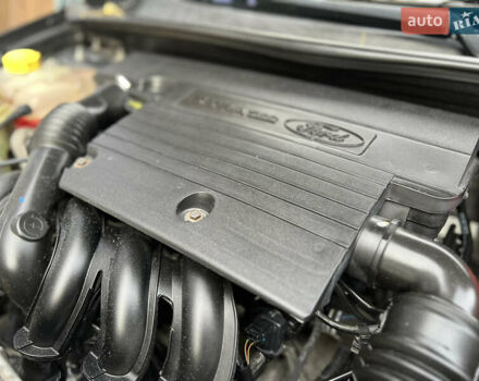 Черный Форд Фиеста, объемом двигателя 1.4 л и пробегом 184 тыс. км за 4750 $, фото 70 на Automoto.ua