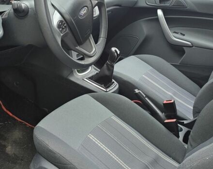 Чорний Форд Фієста, об'ємом двигуна 1.25 л та пробігом 160 тис. км за 5600 $, фото 4 на Automoto.ua