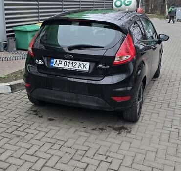 Черный Форд Фиеста, объемом двигателя 1.24 л и пробегом 160 тыс. км за 5600 $, фото 3 на Automoto.ua