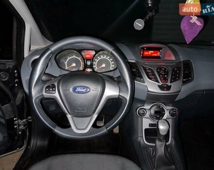 Чорний Форд Фієста, об'ємом двигуна 1.4 л та пробігом 130 тис. км за 4900 $, фото 5 на Automoto.ua