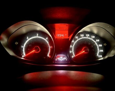 Чорний Форд Фієста, об'ємом двигуна 1.4 л та пробігом 130 тис. км за 4900 $, фото 9 на Automoto.ua