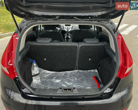 Чорний Форд Фієста, об'ємом двигуна 1.4 л та пробігом 182 тис. км за 6000 $, фото 9 на Automoto.ua