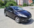 Черный Форд Фиеста, объемом двигателя 1.4 л и пробегом 176 тыс. км за 5600 $, фото 4 на Automoto.ua