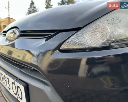 Черный Форд Фиеста, объемом двигателя 1.6 л и пробегом 210 тыс. км за 5000 $, фото 21 на Automoto.ua