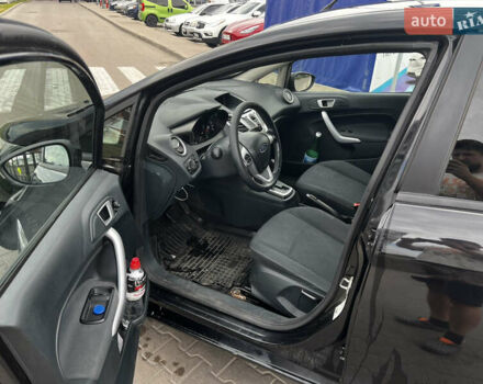 Чорний Форд Фієста, об'ємом двигуна 1.4 л та пробігом 182 тис. км за 6000 $, фото 12 на Automoto.ua