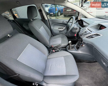 Черный Форд Фиеста, объемом двигателя 1.4 л и пробегом 278 тыс. км за 5490 $, фото 31 на Automoto.ua