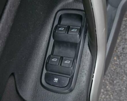 Чорний Форд Фієста, об'ємом двигуна 1.6 л та пробігом 170 тис. км за 5750 $, фото 8 на Automoto.ua