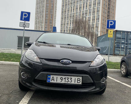 Черный Форд Фиеста, объемом двигателя 1.56 л и пробегом 322 тыс. км за 6200 $, фото 1 на Automoto.ua