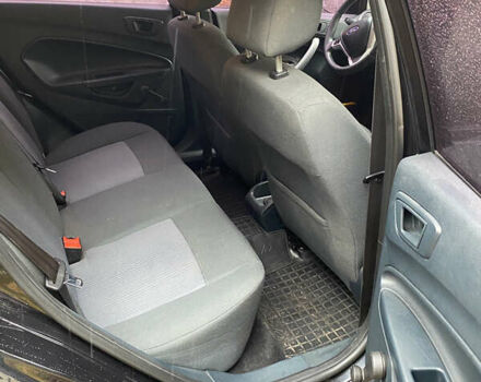 Черный Форд Фиеста, объемом двигателя 1.25 л и пробегом 180 тыс. км за 6700 $, фото 6 на Automoto.ua