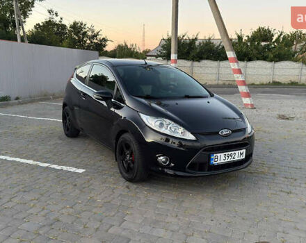 Черный Форд Фиеста, объемом двигателя 1.4 л и пробегом 185 тыс. км за 5400 $, фото 104 на Automoto.ua