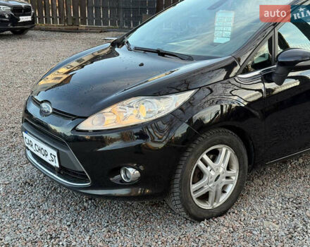 Чорний Форд Фієста, об'ємом двигуна 1.56 л та пробігом 280 тис. км за 5900 $, фото 2 на Automoto.ua