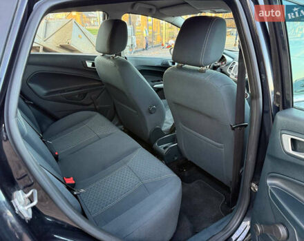 Чорний Форд Фієста, об'ємом двигуна 1.56 л та пробігом 280 тис. км за 5900 $, фото 41 на Automoto.ua