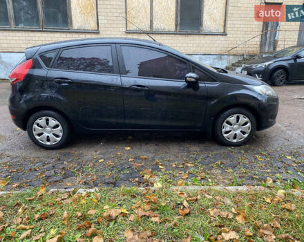 Черный Форд Фиеста, объемом двигателя 1.25 л и пробегом 180 тыс. км за 6700 $, фото 3 на Automoto.ua