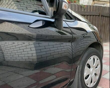 Чорний Форд Фієста, об'ємом двигуна 1 л та пробігом 145 тис. км за 7000 $, фото 1 на Automoto.ua