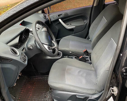 Черный Форд Фиеста, объемом двигателя 1.25 л и пробегом 180 тыс. км за 6700 $, фото 8 на Automoto.ua