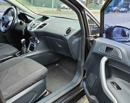 Черный Форд Фиеста, объемом двигателя 1.2 л и пробегом 125 тыс. км за 5700 $, фото 9 на Automoto.ua