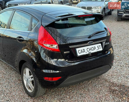 Чорний Форд Фієста, об'ємом двигуна 1.56 л та пробігом 280 тис. км за 5900 $, фото 7 на Automoto.ua